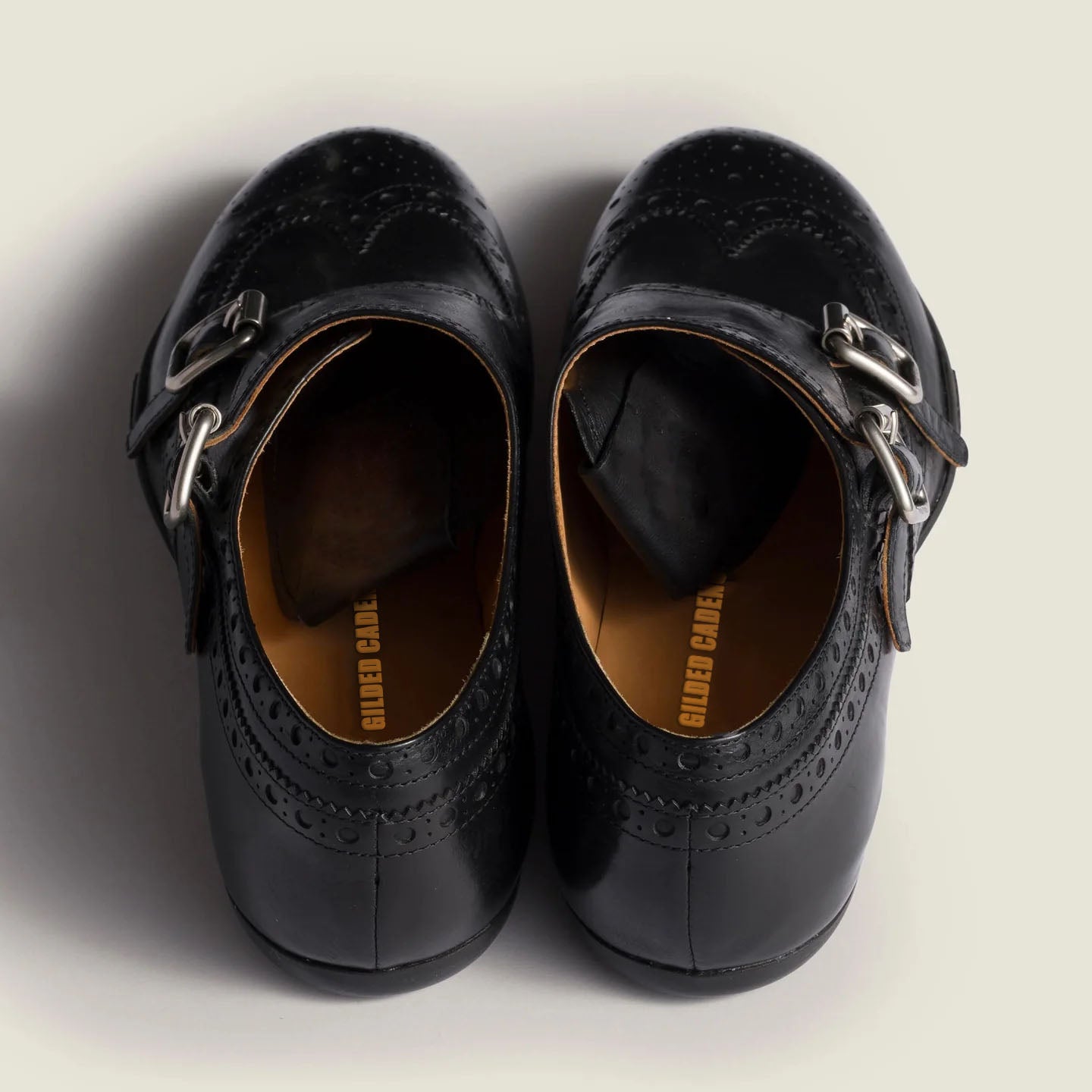 Calf leather brogue shoe with buckles