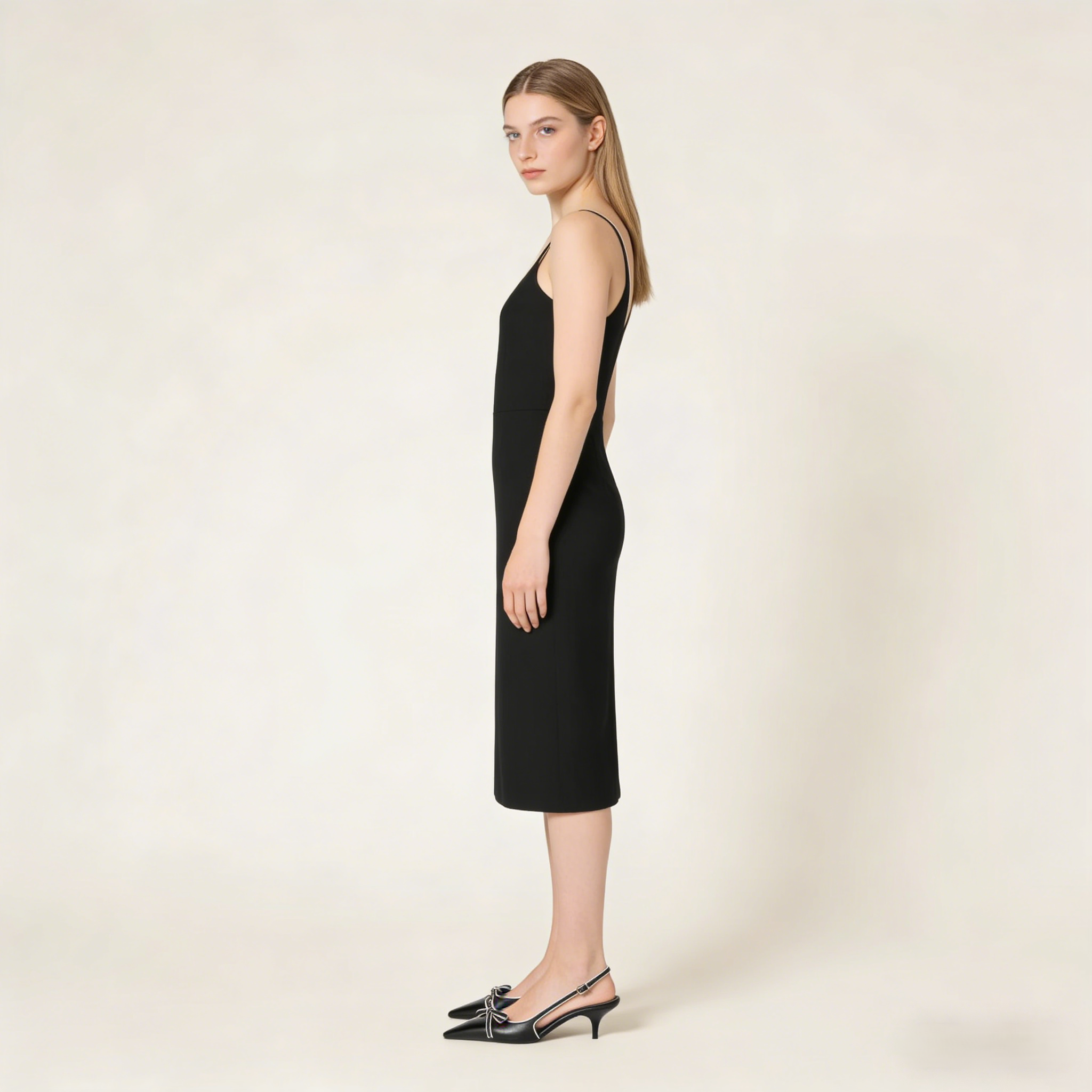 Black Contrast Piping Slingback Pumps