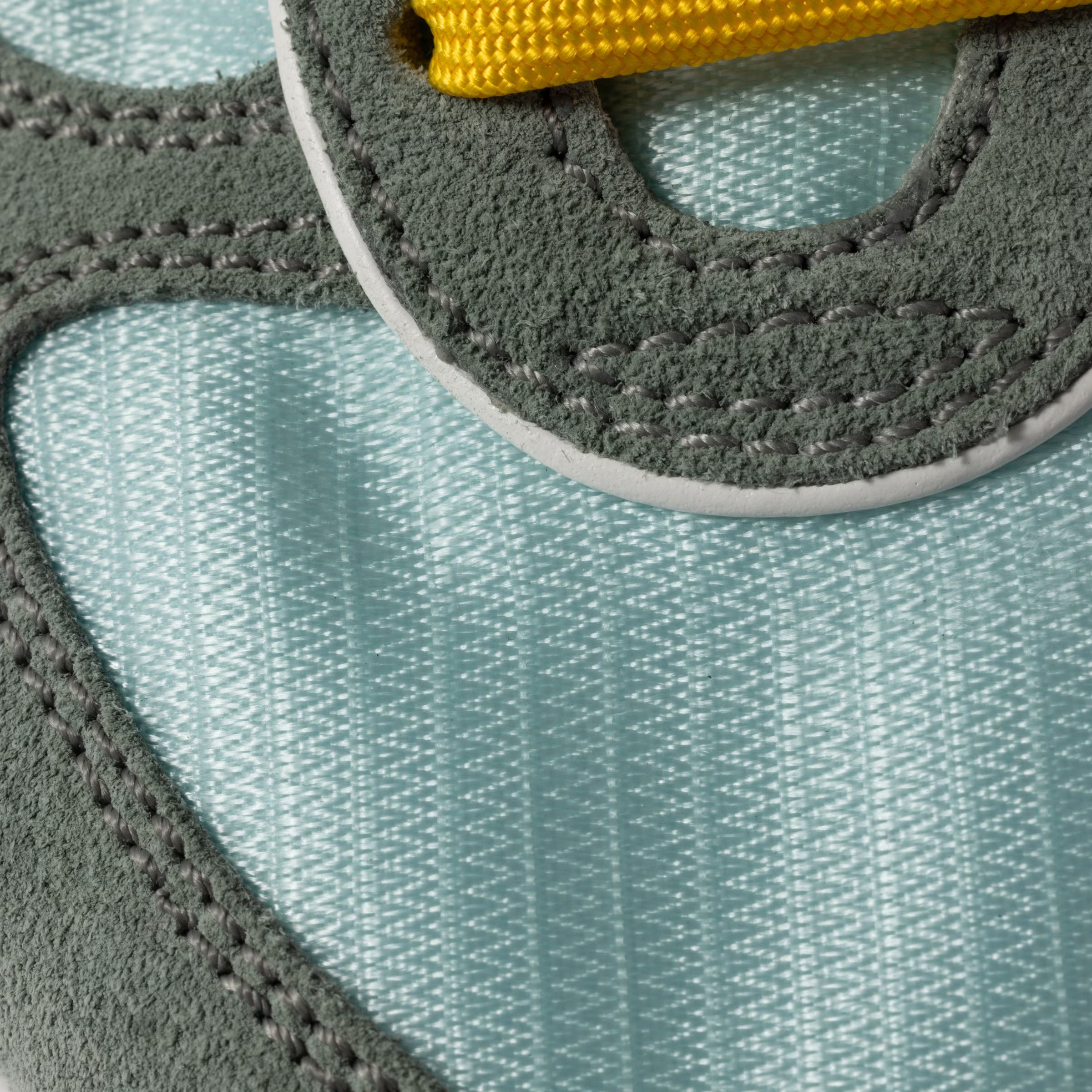 Gymnasium Tech Fabric Sneakers - Anise