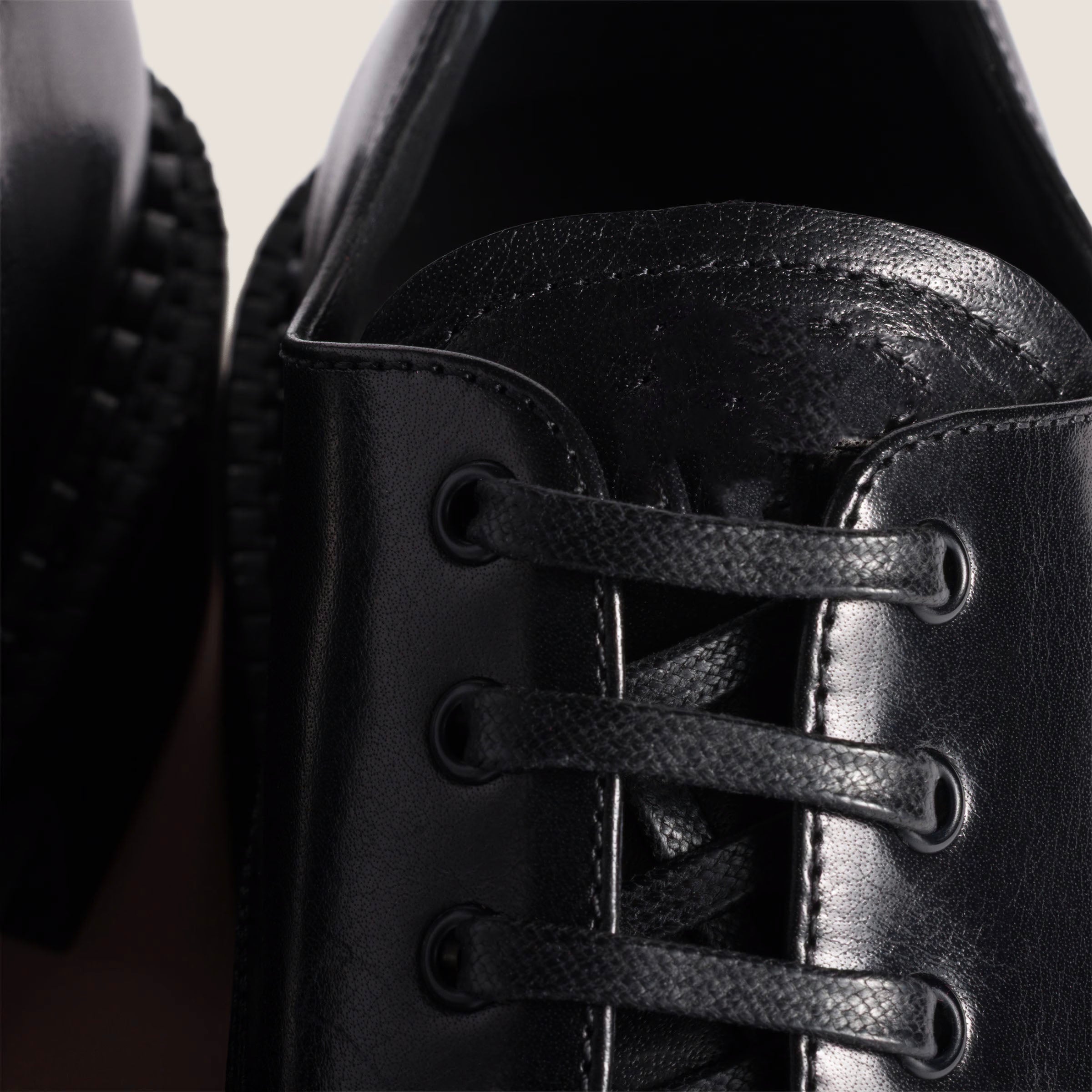 Leather brogue shoes