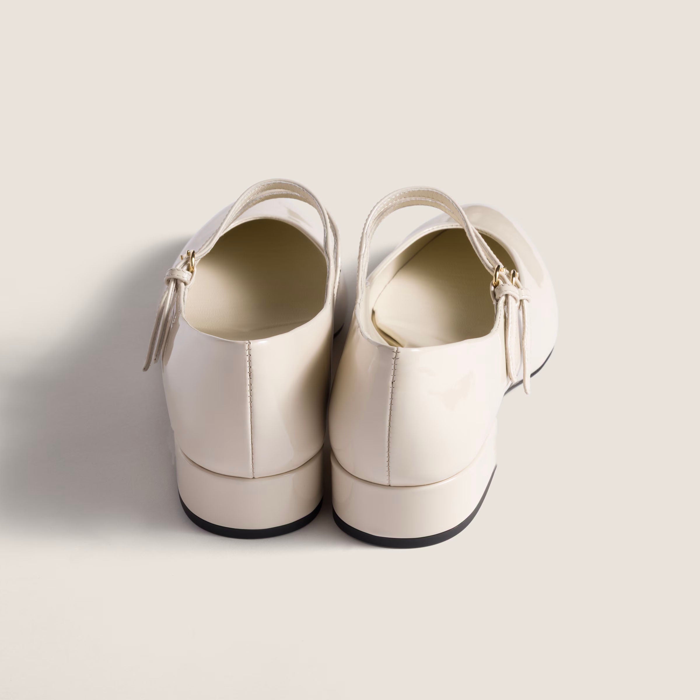 Patent leather slingback pumps with buckles