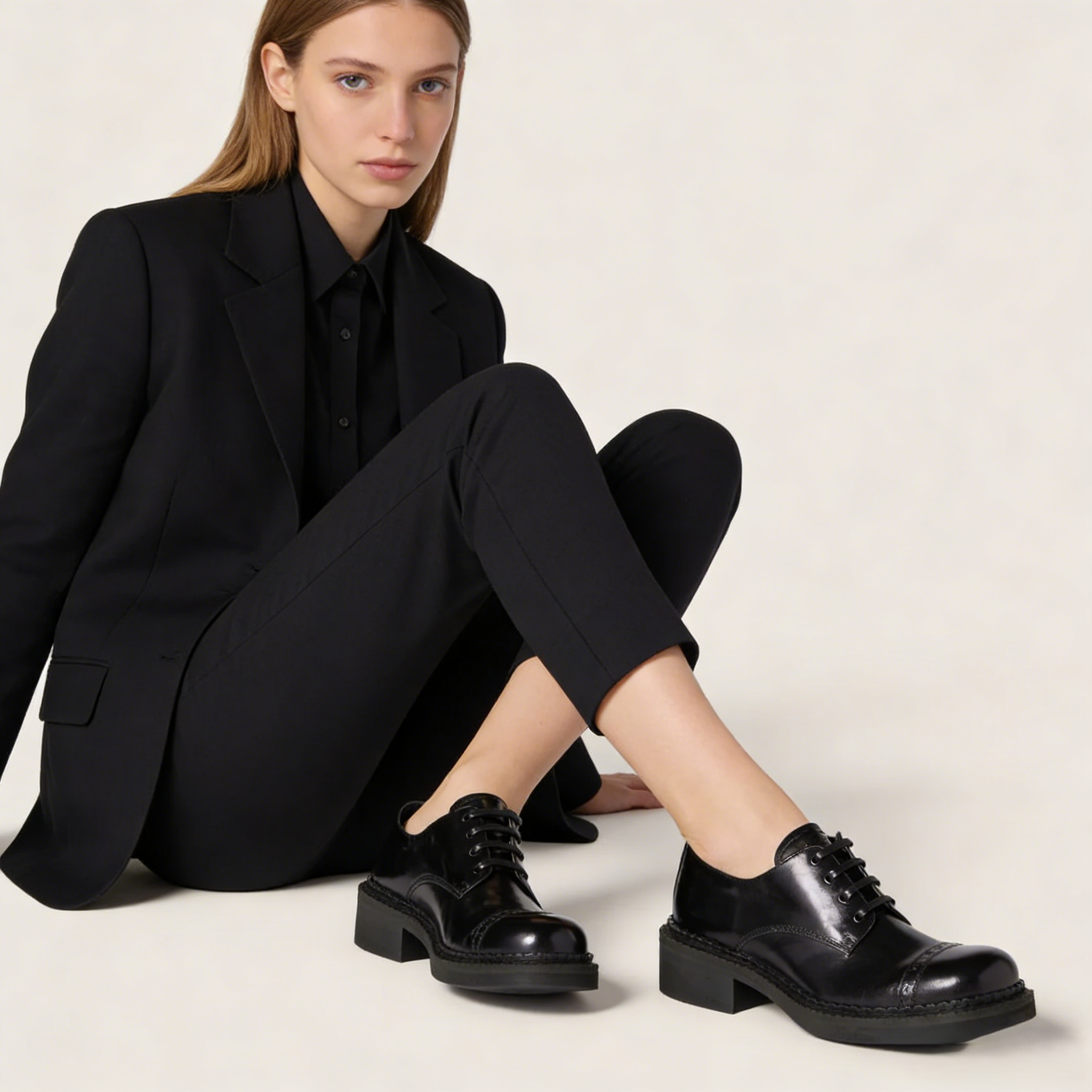 Leather brogue shoes